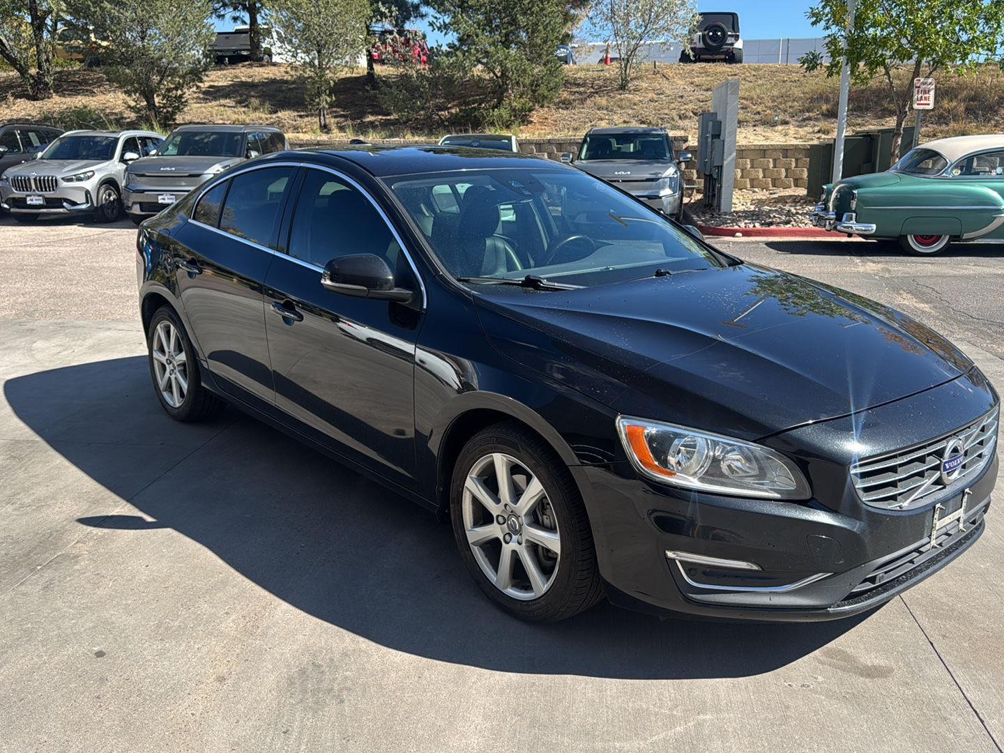 Used 2016 Onyx Black Metallic Volvo T5 Premier image 1
