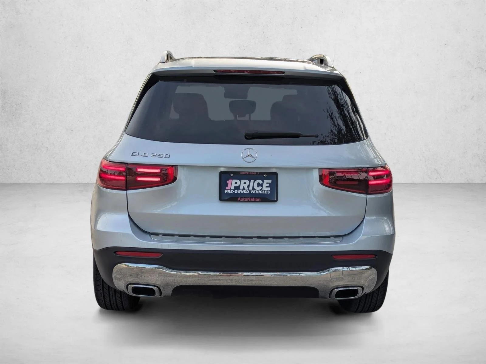 Used 2026 Cirrus Silver Metallic Mercedes-Benz GLB 250 image 7