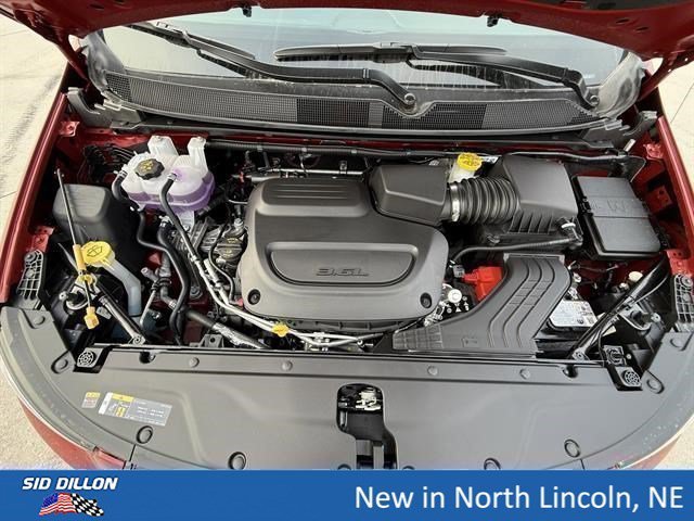 New 2026 Red Hot Pearl-Coat Exterior Paint Chrysler Select image 6