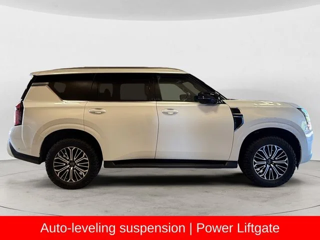 Used 2025 Aspen White Tricoat Nissan SL image 7