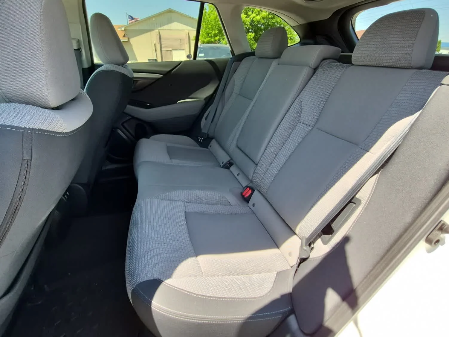 Used 2020 Crystal White Pearl Subaru Premium image 22