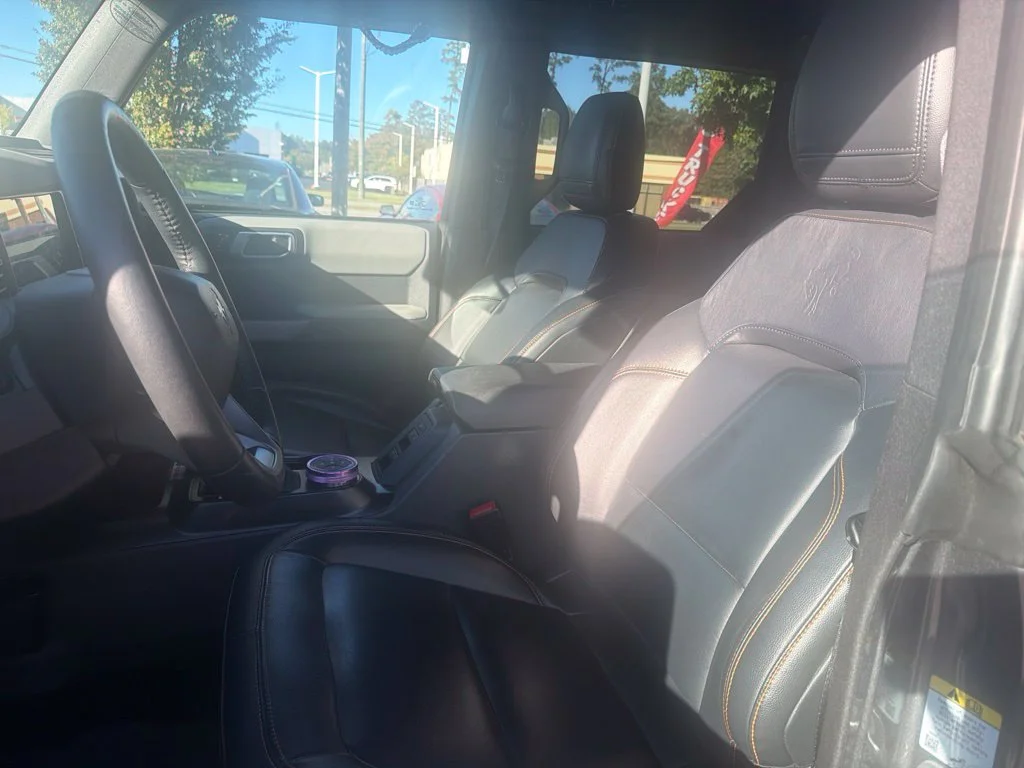 Used 2023 Gray Ford Badlands image 13