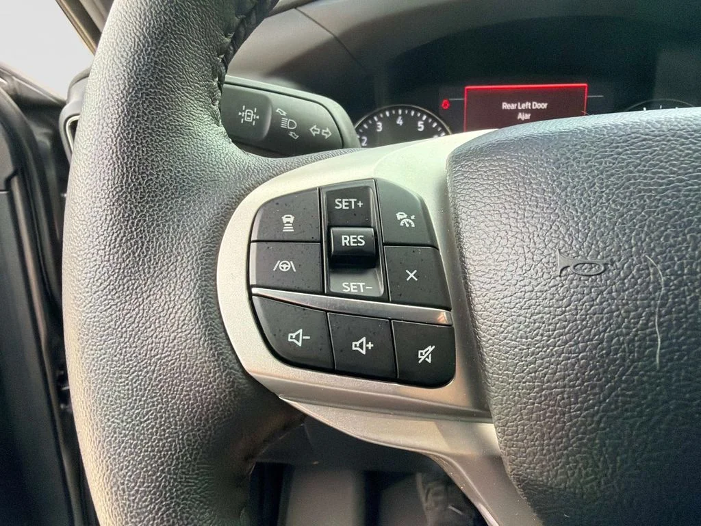 Used 2024 Gray Ford XLT image 30