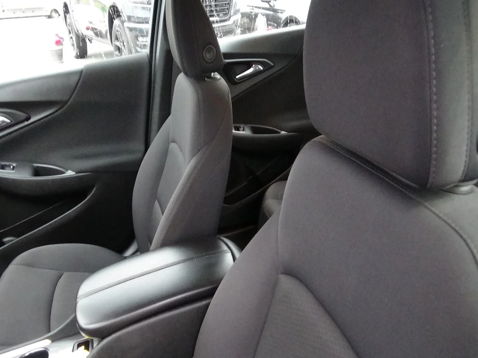 Used 2023 Dark Ash Metallic (g6m) Chevrolet LT image 15