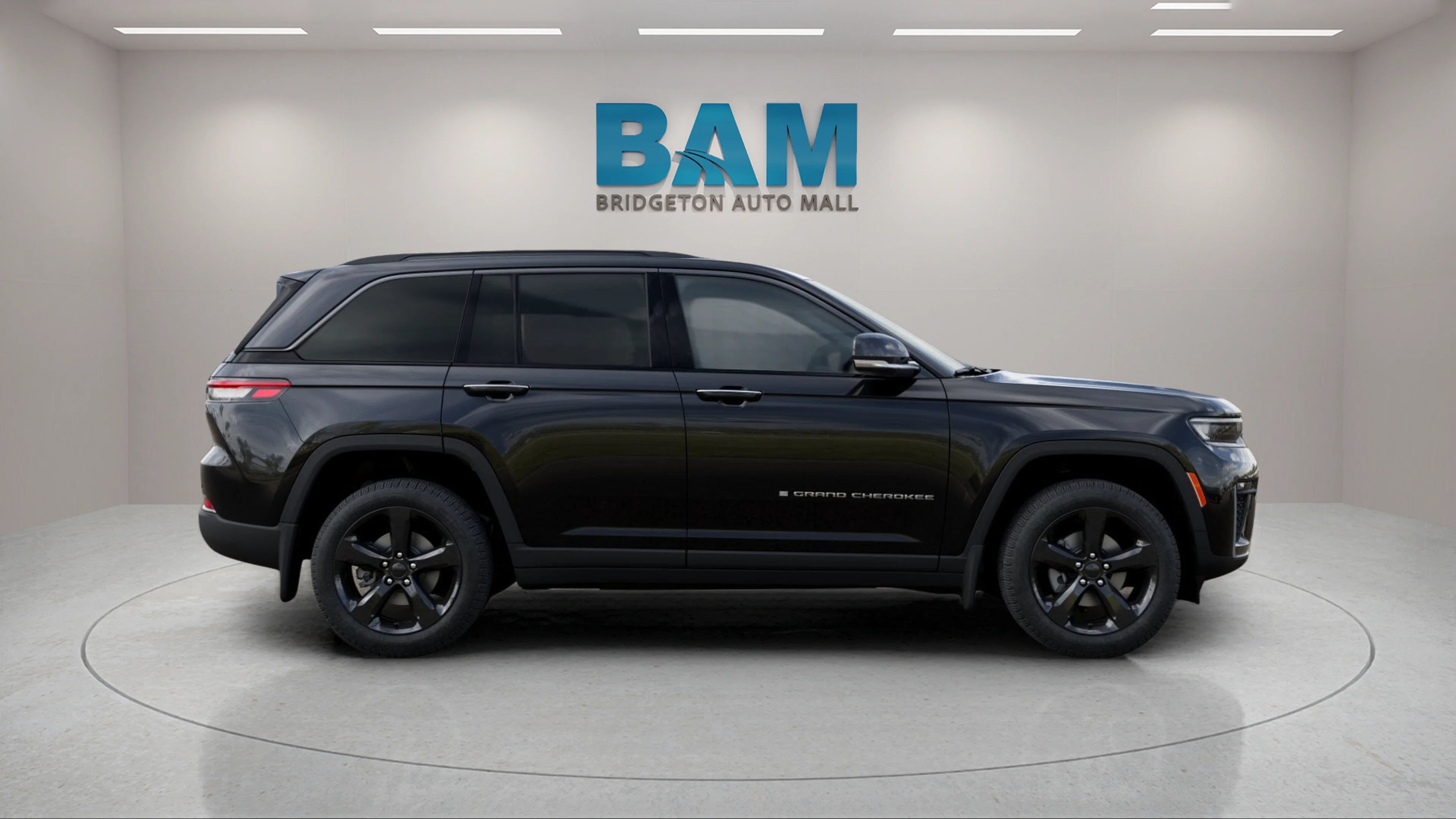 New 2026 Diamond Black Crystal Pearlcoat Jeep Limited image 19