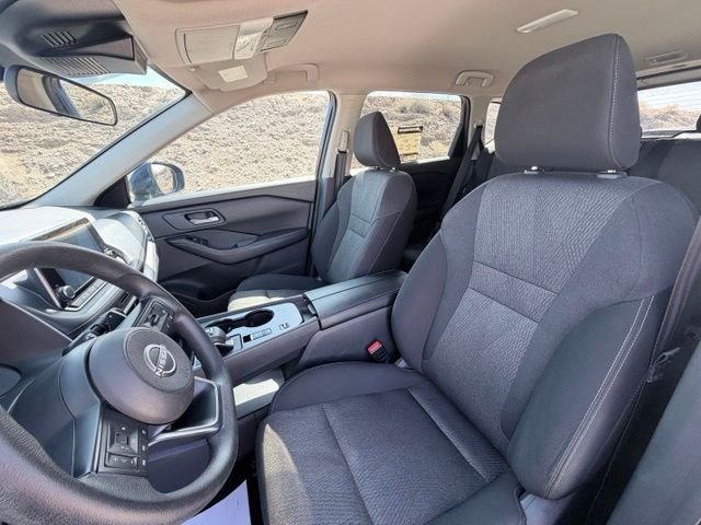 2024 Nissan Rogue SV - Photo 21