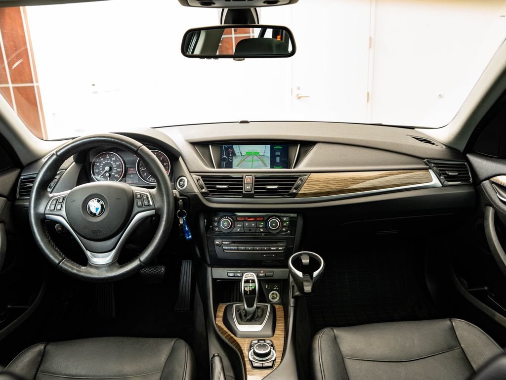 Used 2015 Glacier Silver Metallic BMW xDrive28i image 4