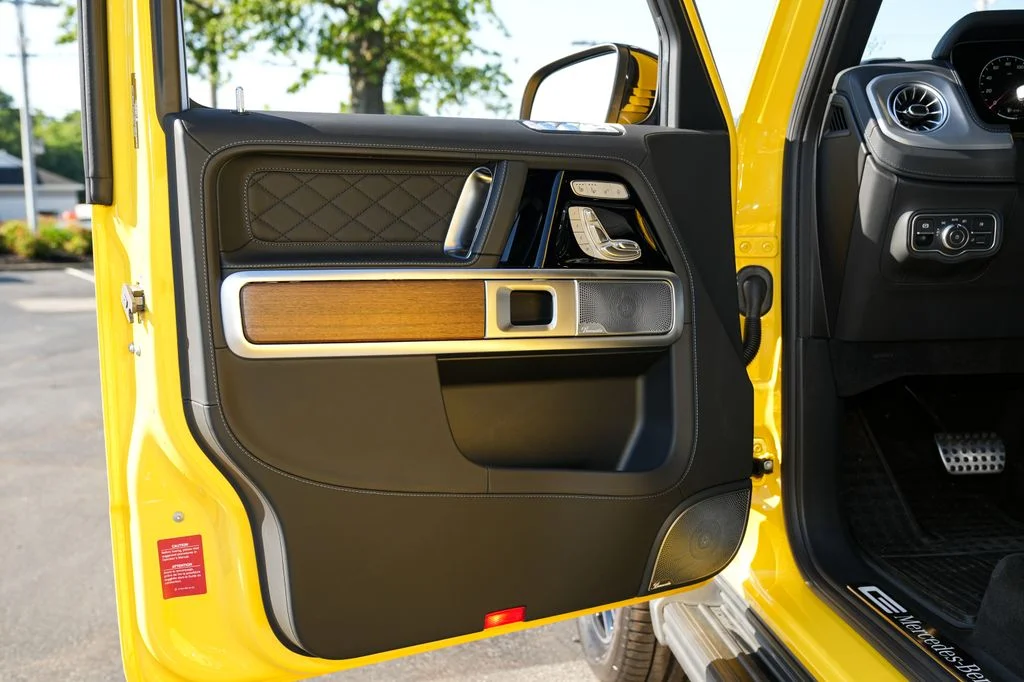 Used 2026  Mercedes-Benz G 550 image 16