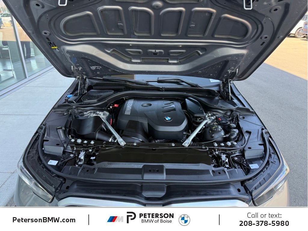Used 2024 Oxide Grey Met BMW 530i image 38