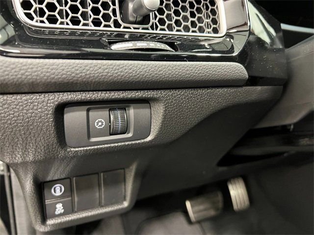 2026 Honda Civic Hatchback Sport - Photo 4