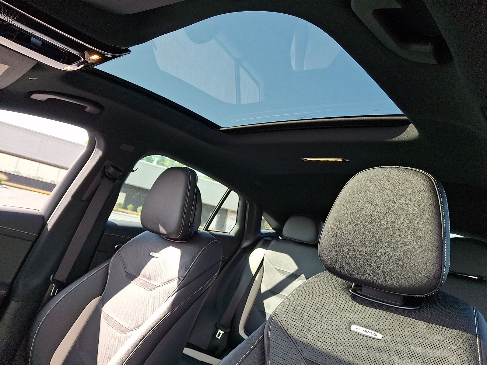 New 2027 MANUFAKTUR exclusive graphite grey magno Mercedes-Benz AMG® GLC 53 4MATIC+ Coupe image 12