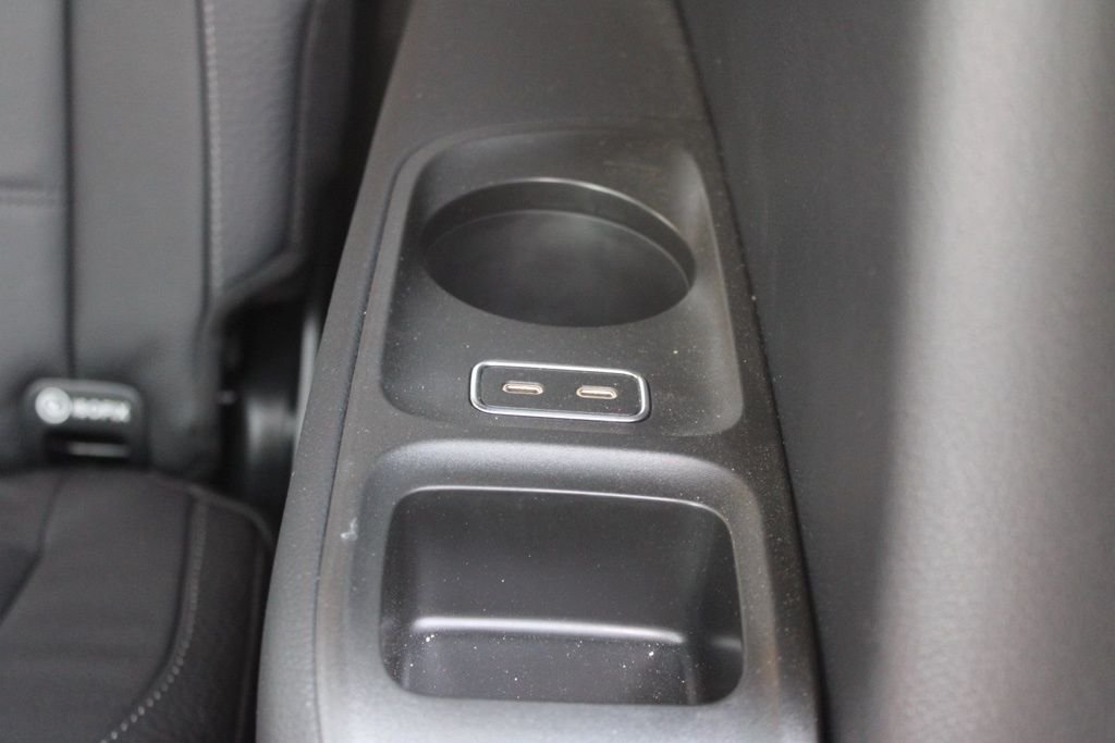 Certified Used 2025  Mercedes-Benz GLS 580 image 41