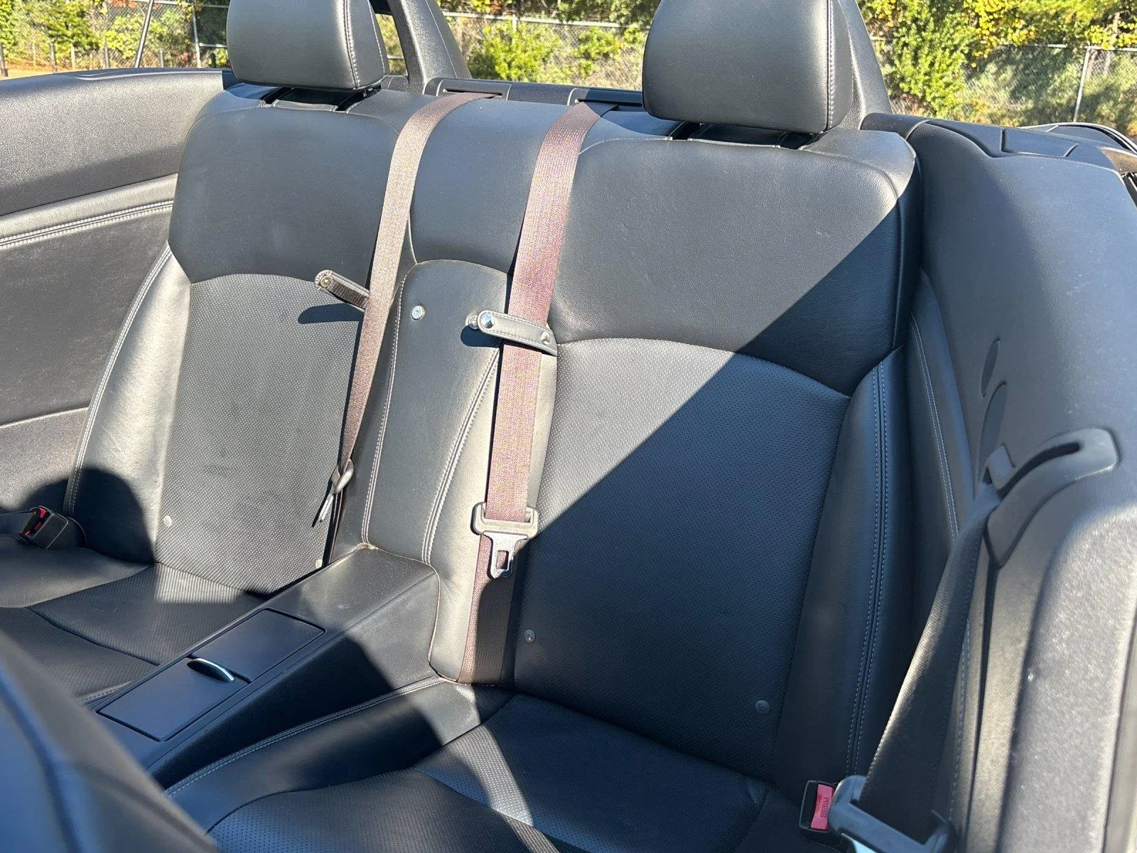 Used 2013 Starfire Pearl Lexus Base image 32