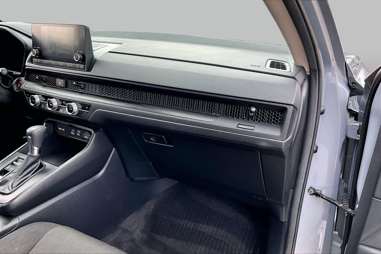 Used 2023 Urban Gray Pearl Honda EX image 16