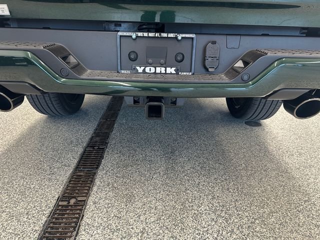 New 2026 Serrano-Green Metallic Exterior Paint RAM Laramie image 21