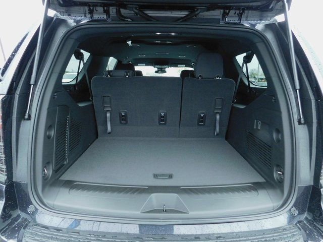 2026 Chevrolet Suburban LS - Photo 12