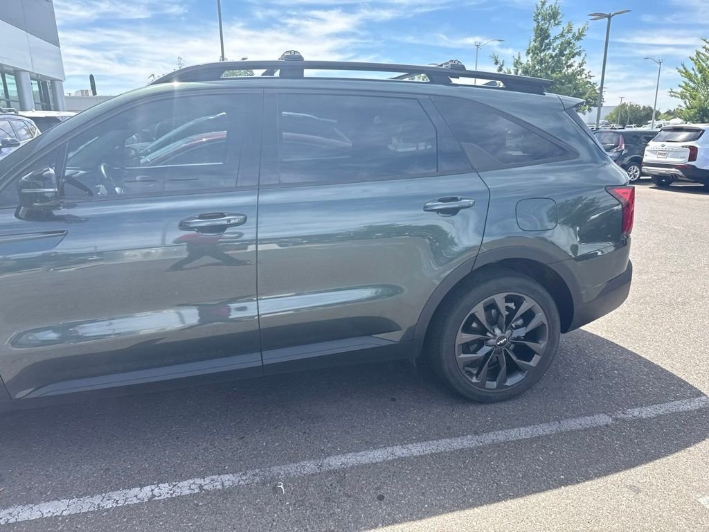 Used 2023 Green Kia X-Line SX Prestige image 9