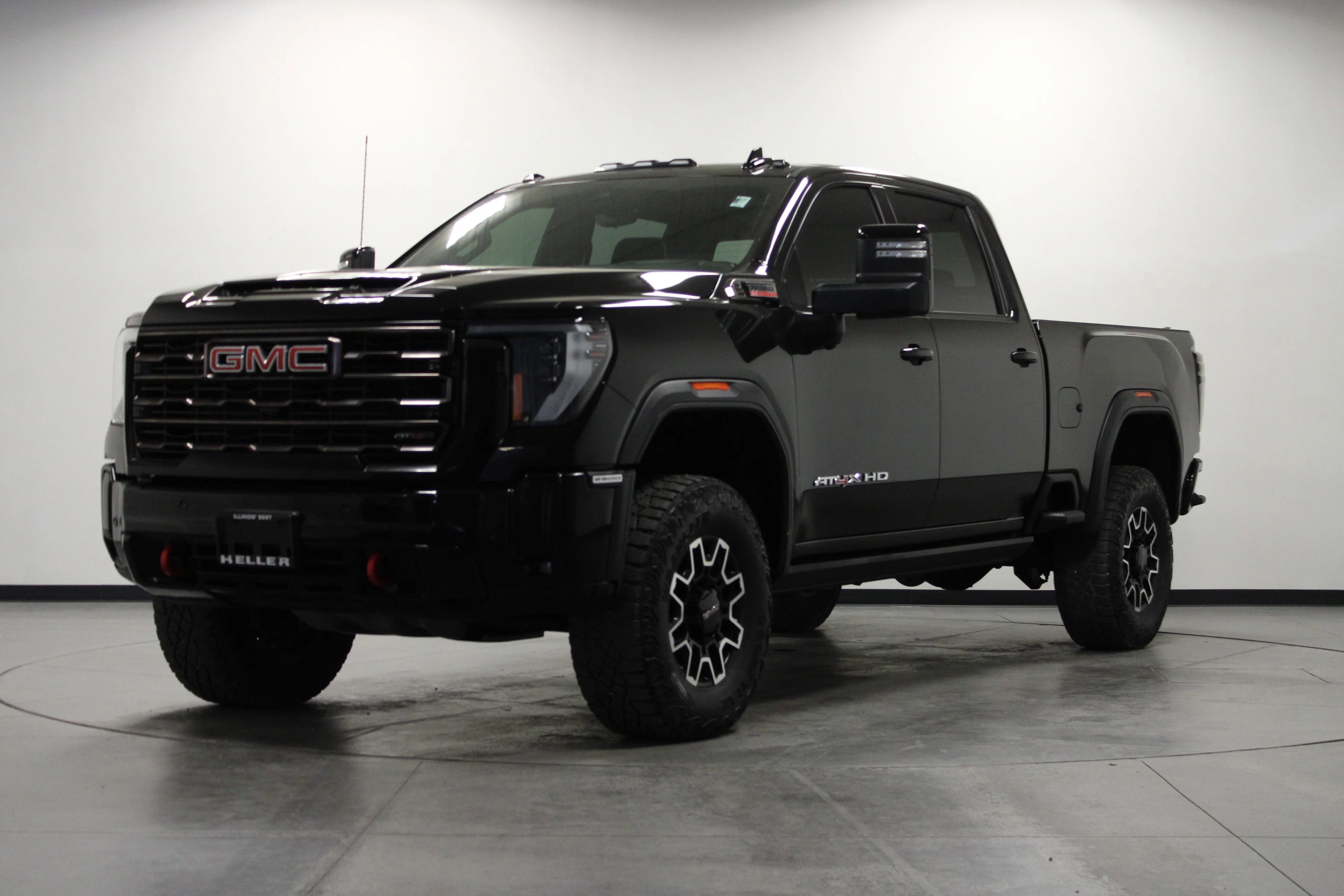 Used 2025 Onyx Black GMC AT4X image 8