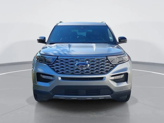 Used 2022 Silver Ford Platinum image 8