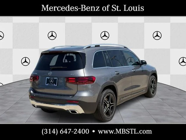 New 2026 Mountain Grey Metallic Mercedes-Benz GLB 250 image 3
