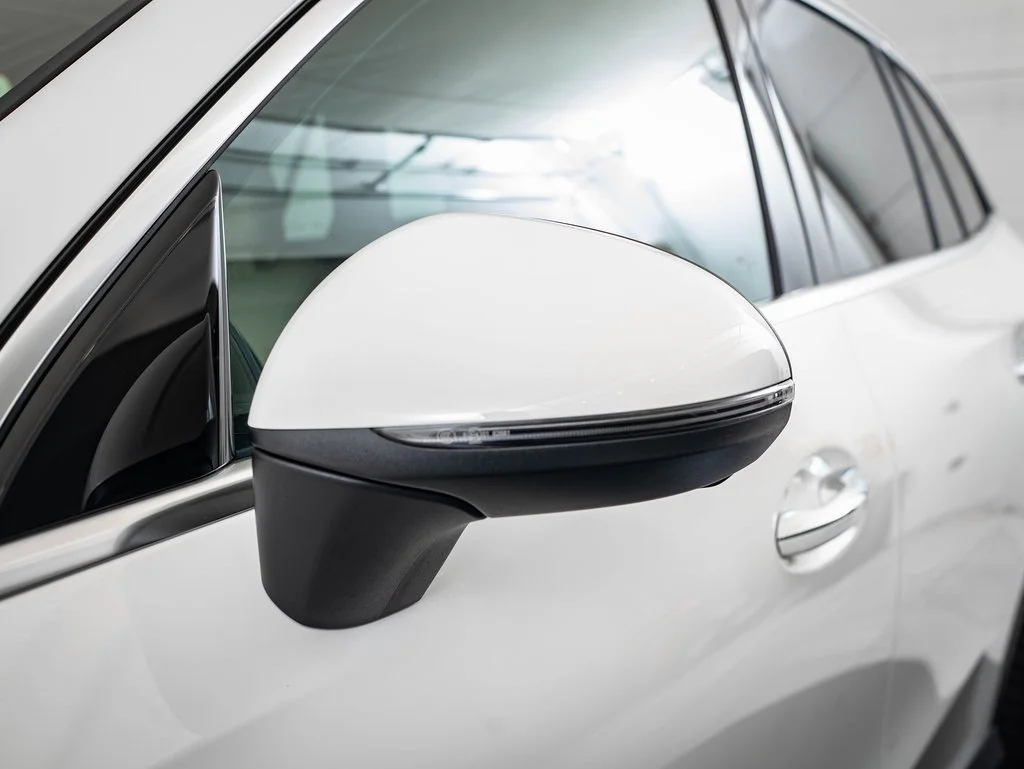 Used 2026 Polar White Mercedes-Benz GLC 300 image 14