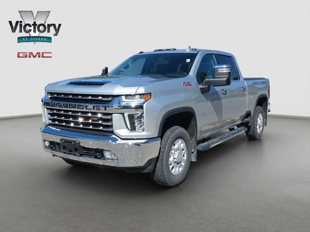 Used 2023 Silver Chevrolet LTZ image 3