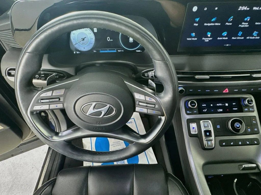 Used 2023 White Hyundai Calligraphy image 12