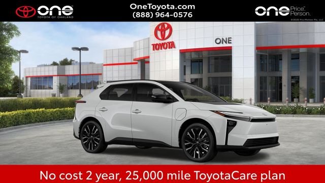 New 2026 Wind Chill Pearl <sup>1</sup> Toyota  Limited image 17
