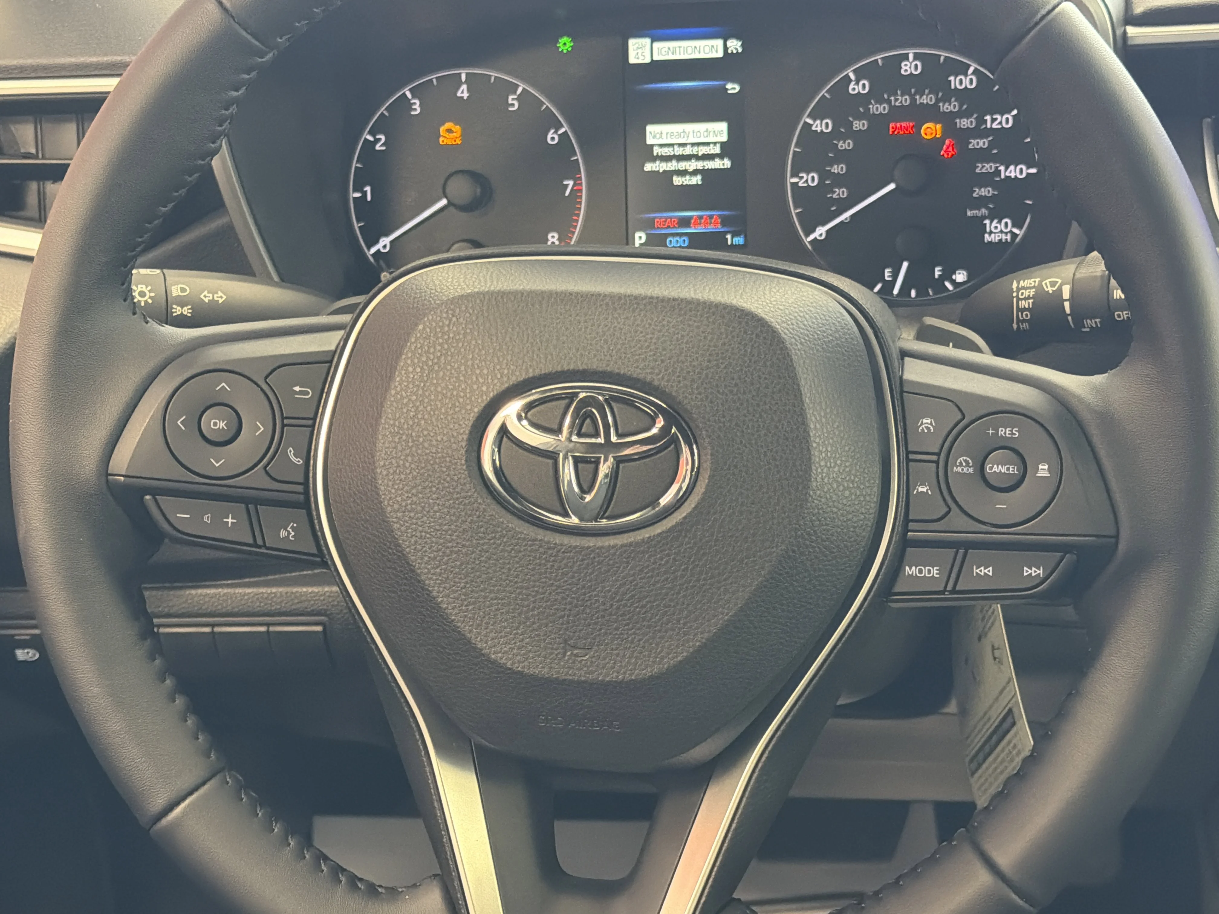 2026 Toyota Corolla Hatchback SE - Photo 14