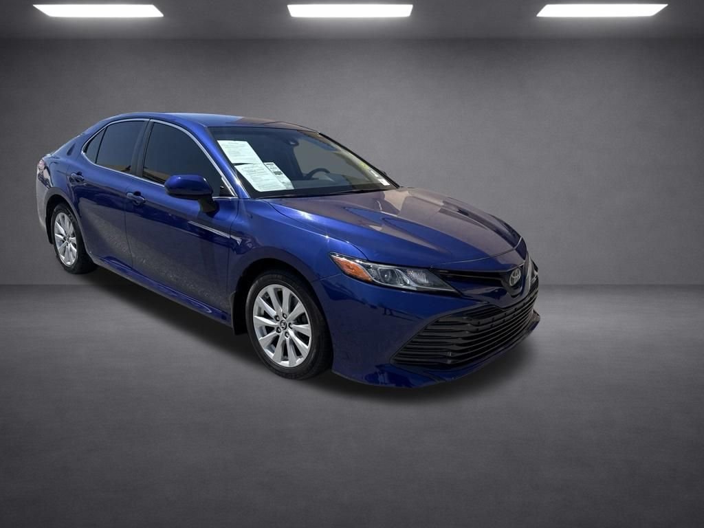 Used 2018 Blue Toyota LE image 10