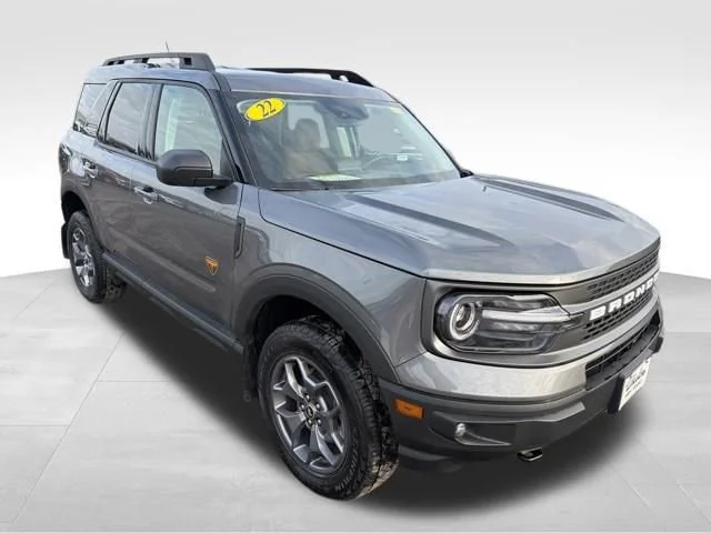 Used 2022 Gray Ford Badlands image 9