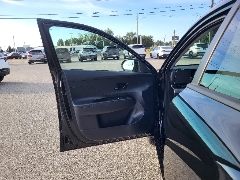New 2027 Abyss Black Pearl Hyundai SEL Sport image 19