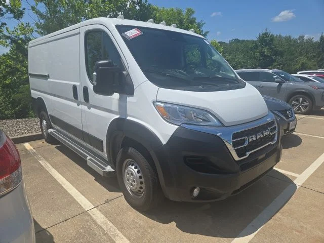 Used 2025 White Ram Base image 2