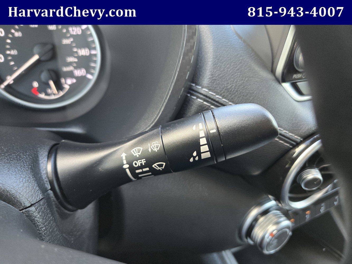 Used 2024 Red Nissan SV Xtronic CVT image 18
