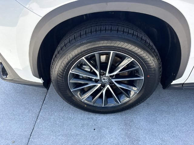 Certified Used 2026 White Lexus 350 Premium image 10