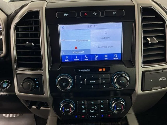 Used 2020 Gray Ford Lariat image 19
