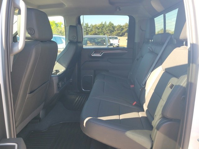 New 2026 Summit White Chevrolet LT image 25