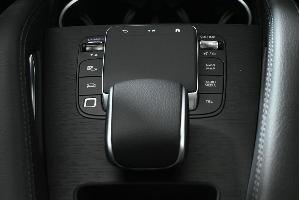 New 2026 MANUFAKTUR Moonlight White Magno Mercedes-Benz GLE 450 image 62