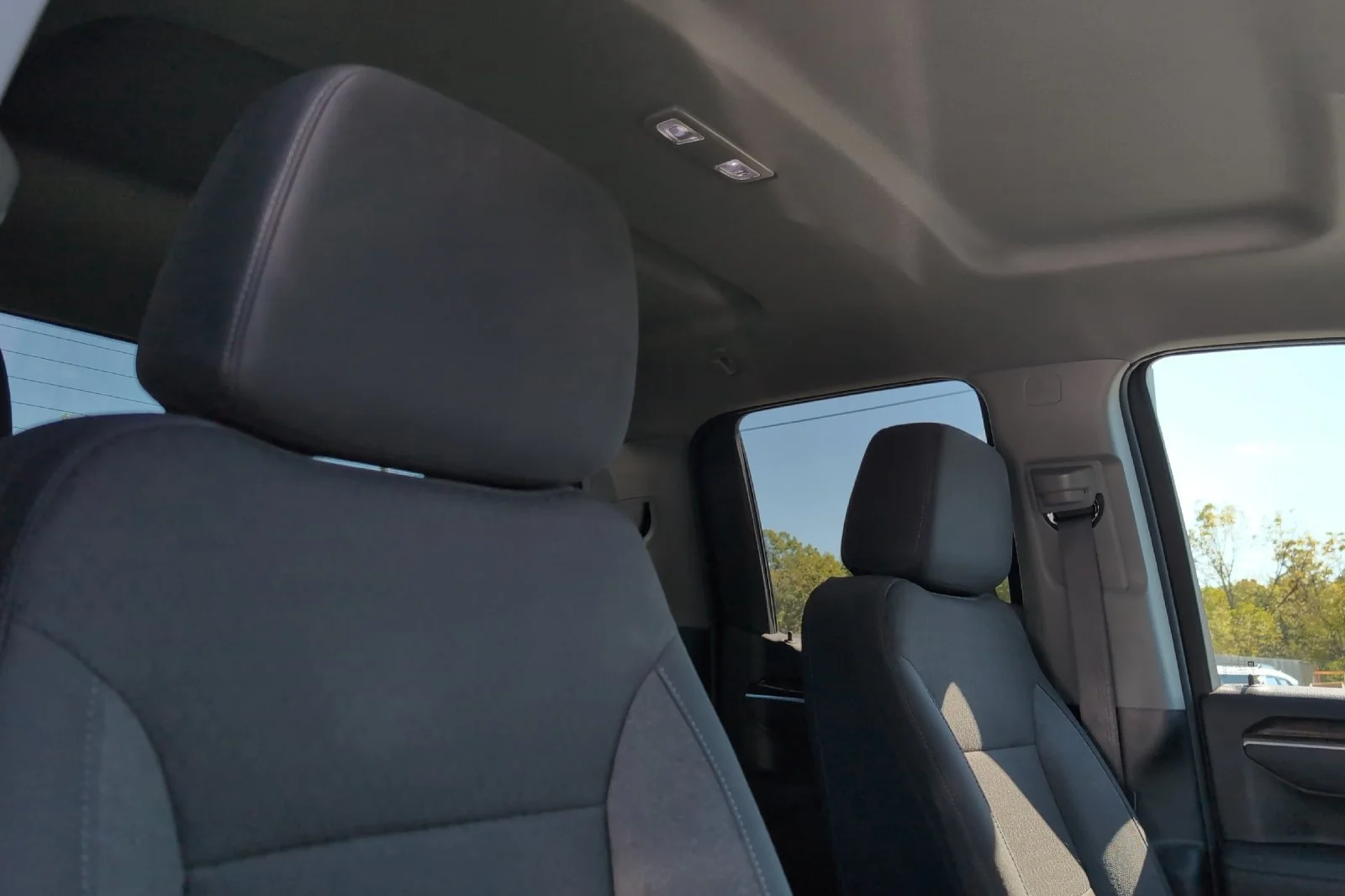 New 2025 Onyx Black GMC Elevation image 16