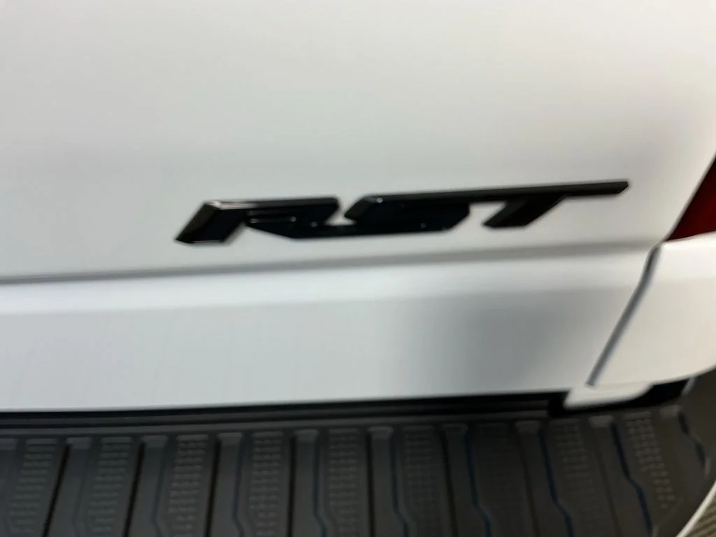 Used 2024 White Chevrolet RST image 11