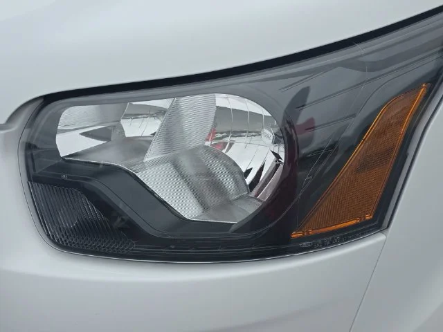 Used 2025 White Ford Base image 28