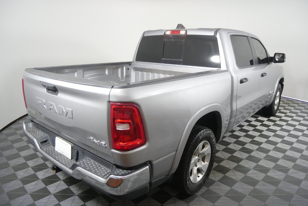 Used 2025 Billet Silver Metallic Ram Big Horn/Lone Star image 5