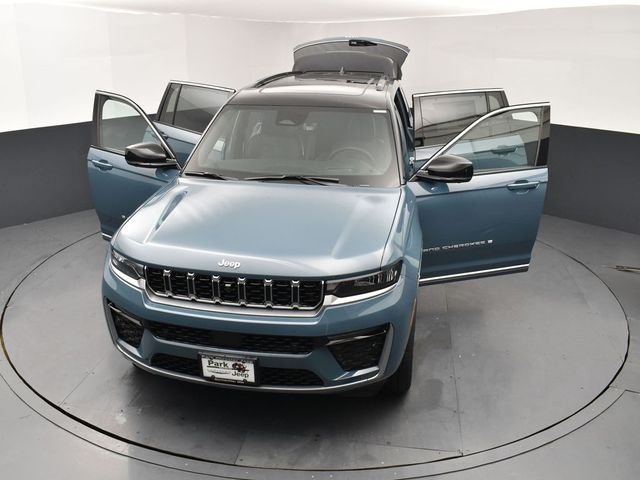 New 2026 Steel Blue Exterior Paint Jeep Summit image 26