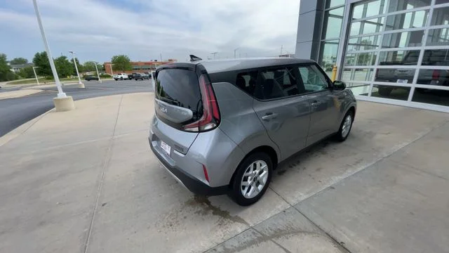Used 2025 Kia Soul LX with VIN KNDJ23AU2S7934964 for sale in Romeoville, IL