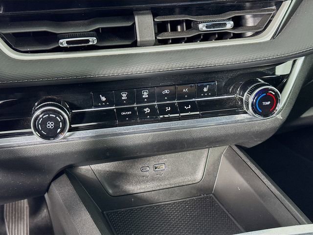 2025 Chevrolet Equinox LT - Photo 17
