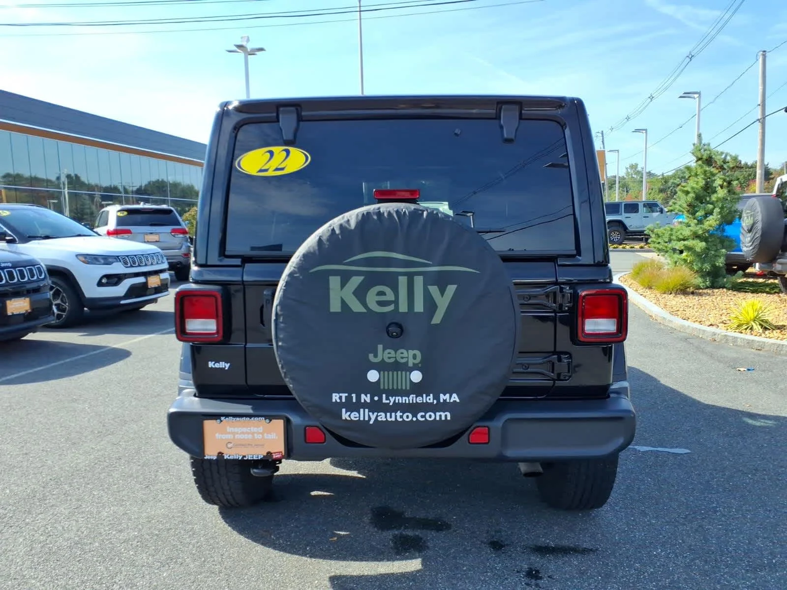 Certified Used 2022 Black Clearcoat Jeep Unlimited Sahara image 9