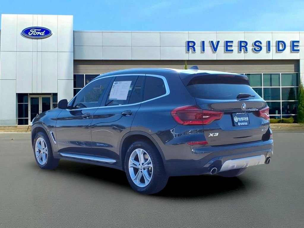 Used 2020 Dark Graphite BMW xDrive30i image 5