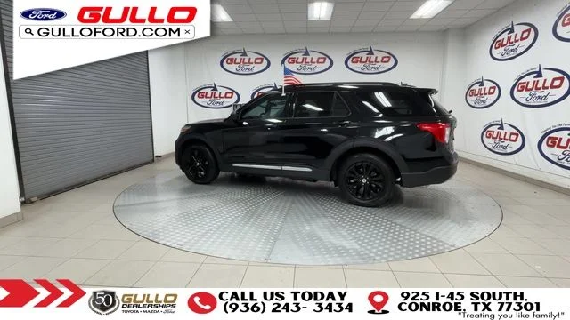 Certified Used 2023 Black Metallic Ford XLT image 3