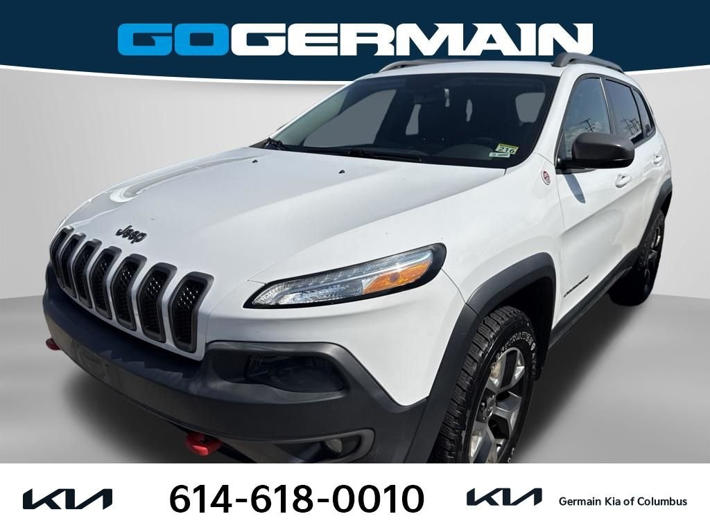 Used 2014 White Jeep Trailhawk image 1