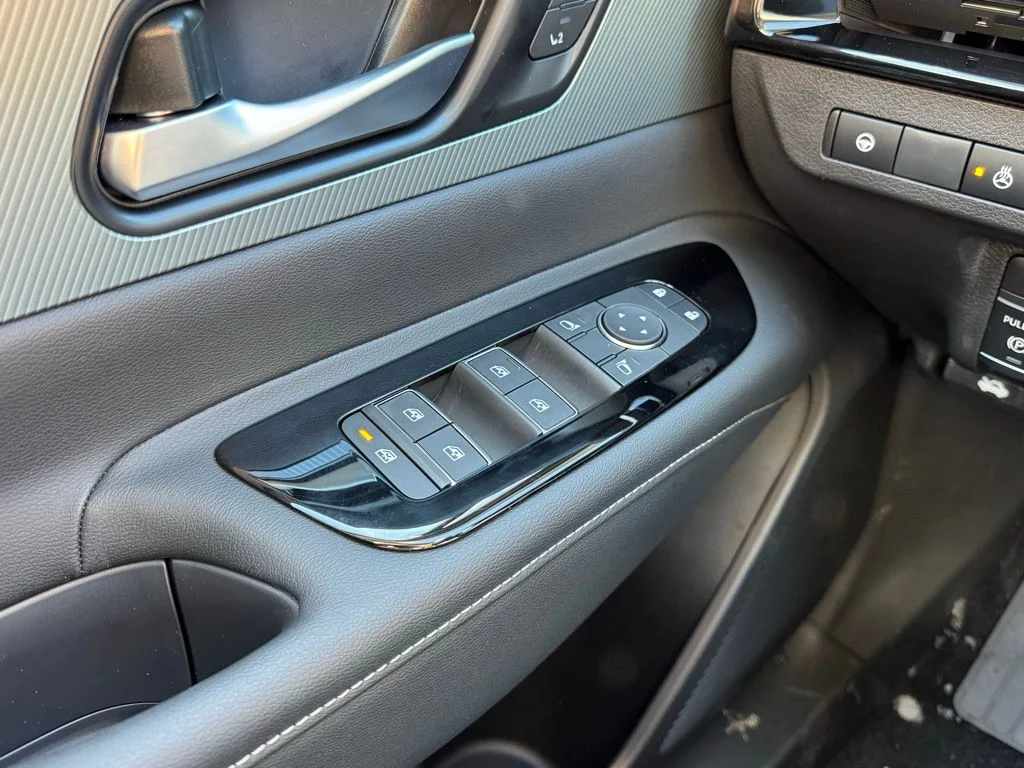 2025 Nissan Murano SL - Photo 25